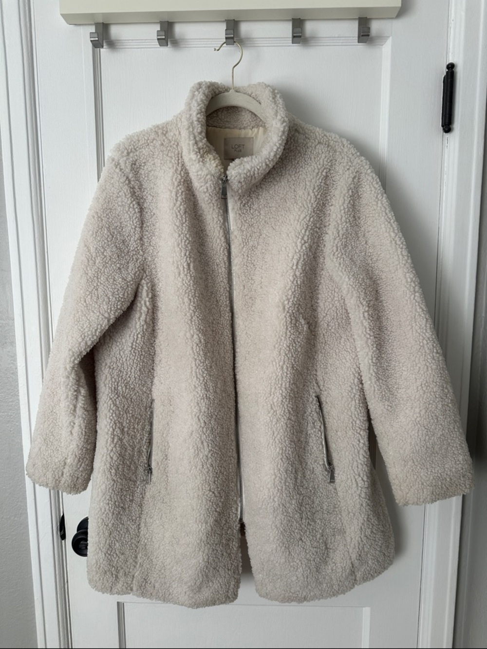 Loft Plus Women's Cream Teddy Sherpa Jacket